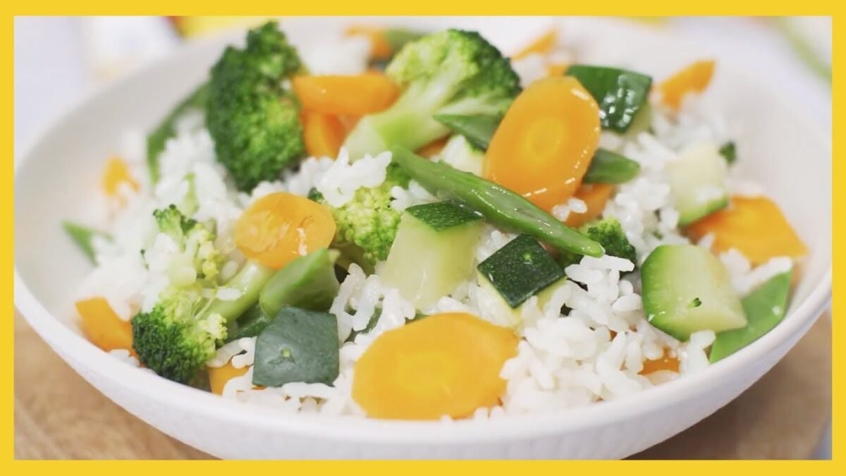 ARROZ HERVIDO CON VERDURAS |