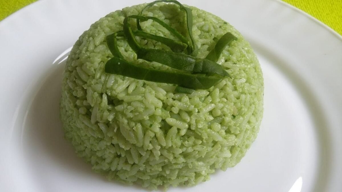 Arroz verde con espinaca